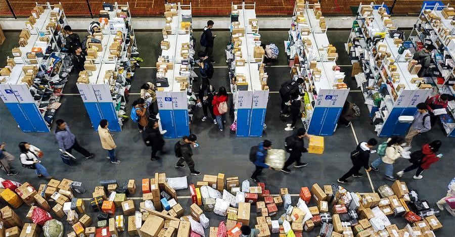 Parcel lockers crowd china