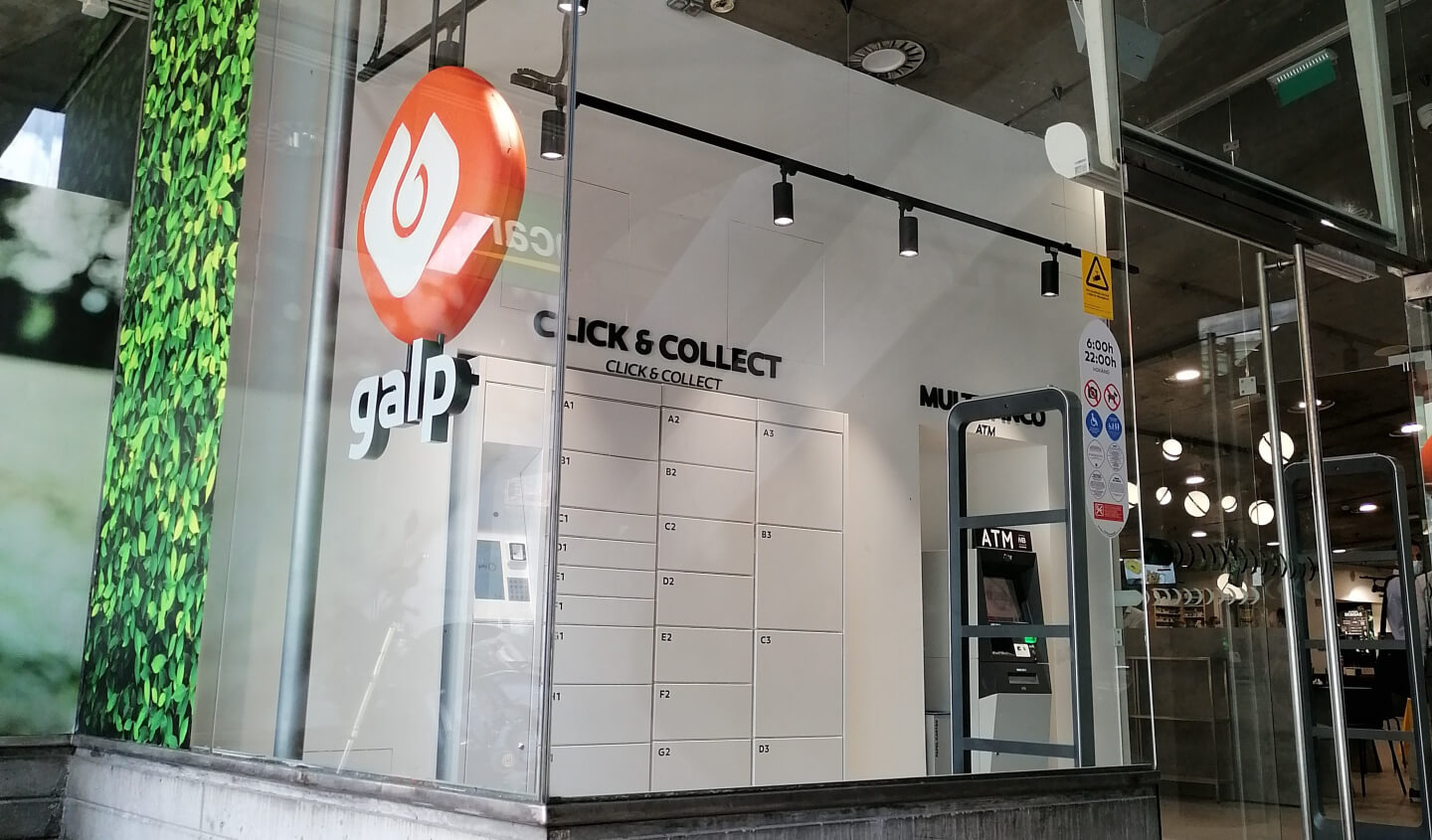 Galp Smart Lockers powered by Bloq.it
