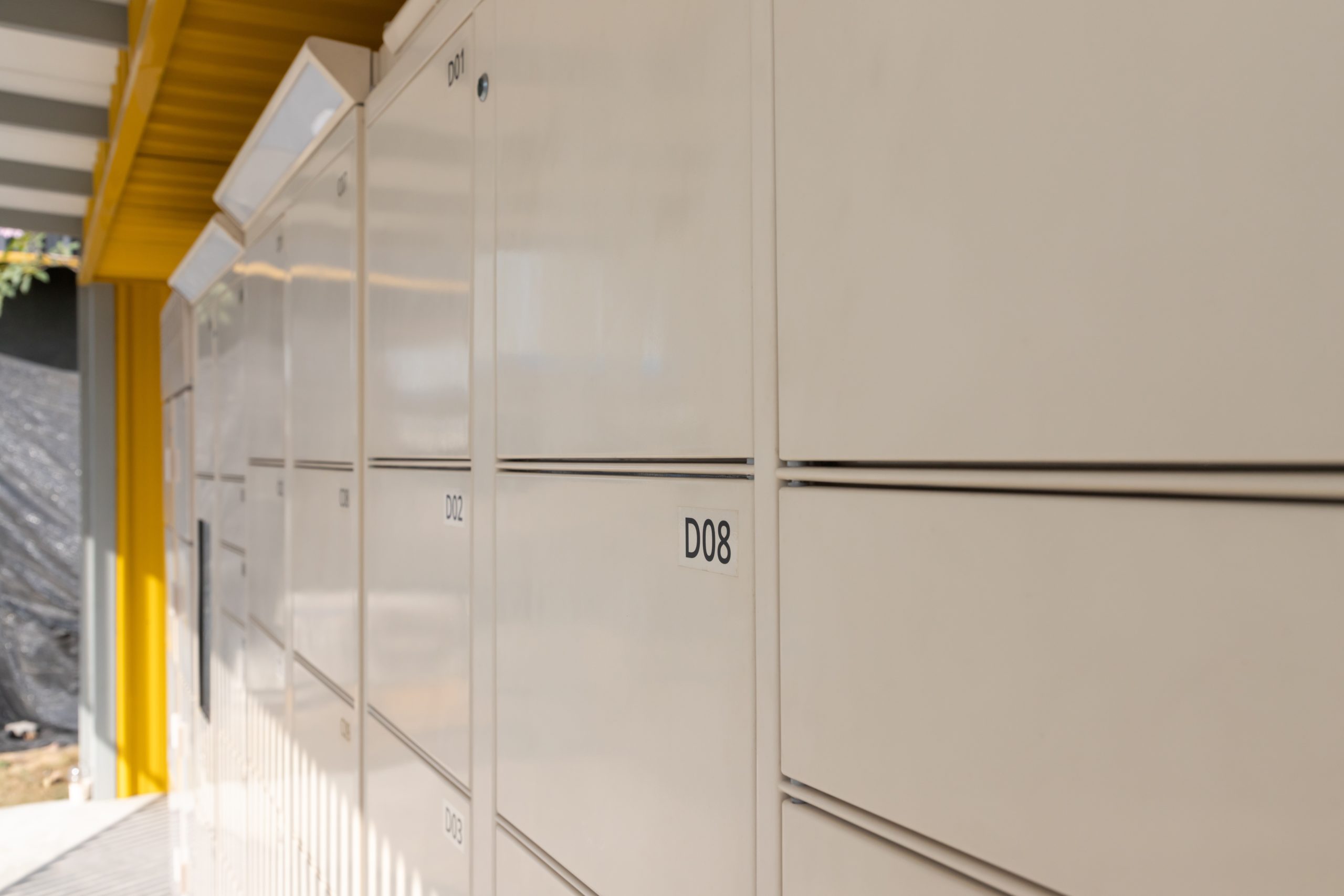 Intelligent Lockers