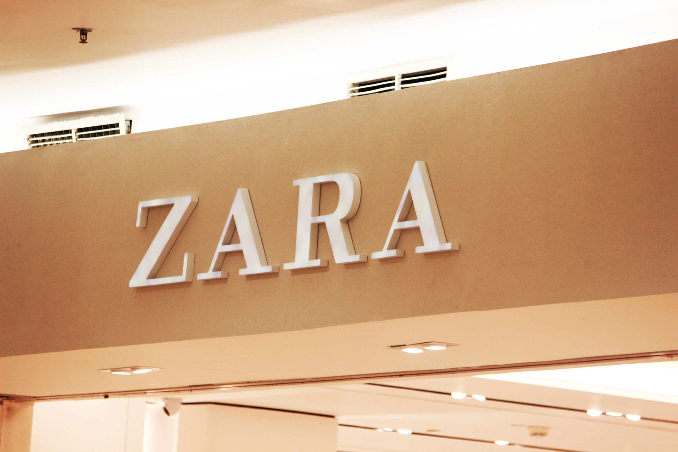 e-commerce returns by Zara